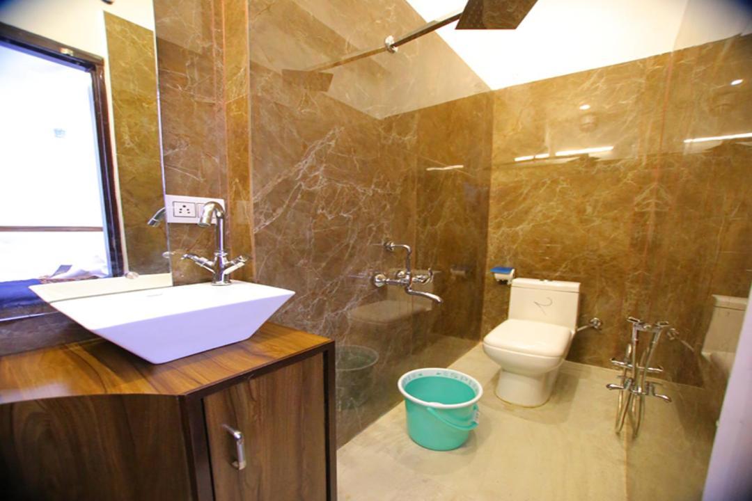 Osakataj Hotel Agra  Exterior photo